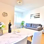 Apartment Maia Split