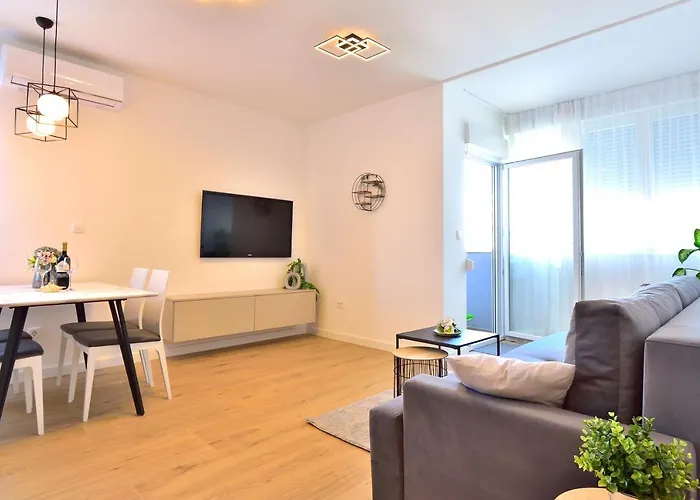 Apartment Maia Split